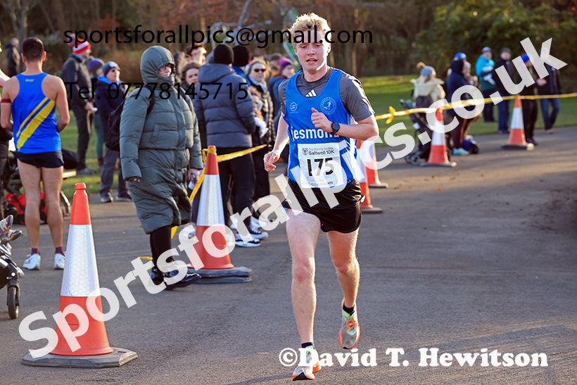 The 2024 Saltwell 10k Road Race, Gateshead. Photo: David T. Hewitson/Sports for All Pics